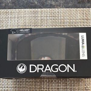 Dragon LumaLens Ski Goggles FIRELEAF:Dark Smoke brand new sealed D1OTG